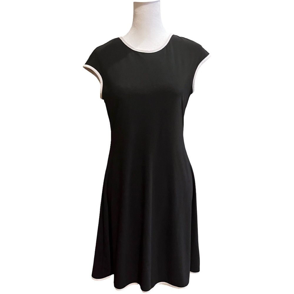 Annalee + Hope Black Mini Dress Sleek and Stylish